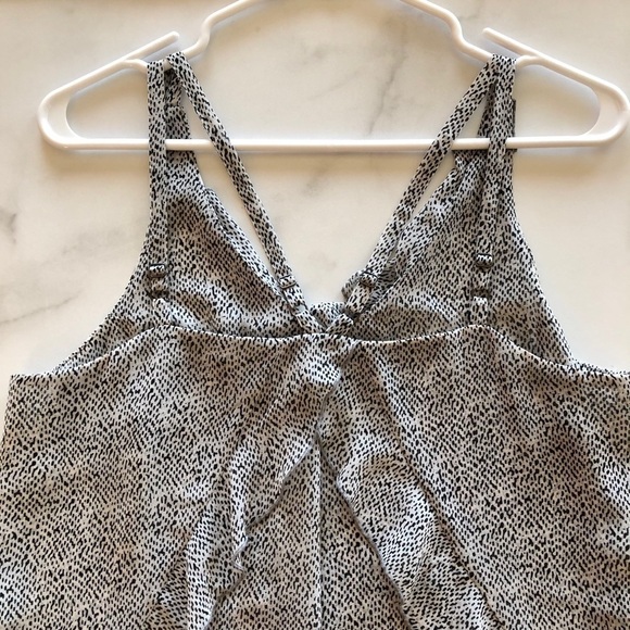 Cabi Flutter Strappy Top #5359 Small - Picture 9 of 13